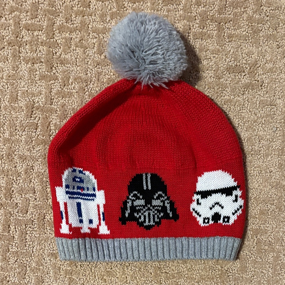 Euc Hanna Andersson Red Knit winter hat with Star Wars Characters, size L